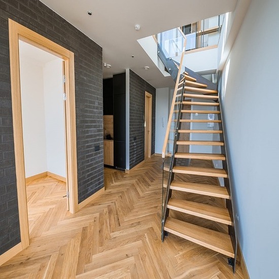 Hardwood Floor Cleaning